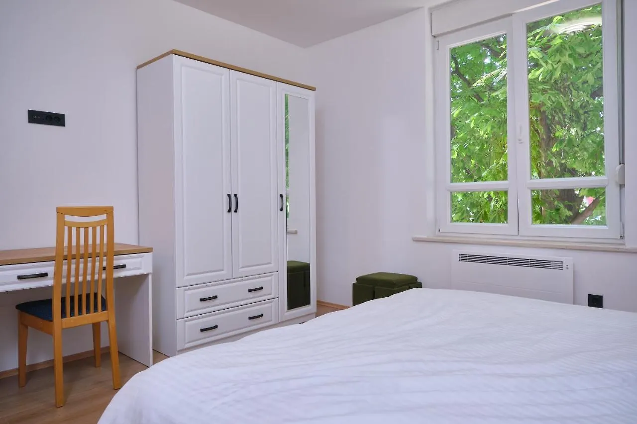 Bacci Central 2-Bedroom Apartment By Litto Сплит 0*,  Хорватия