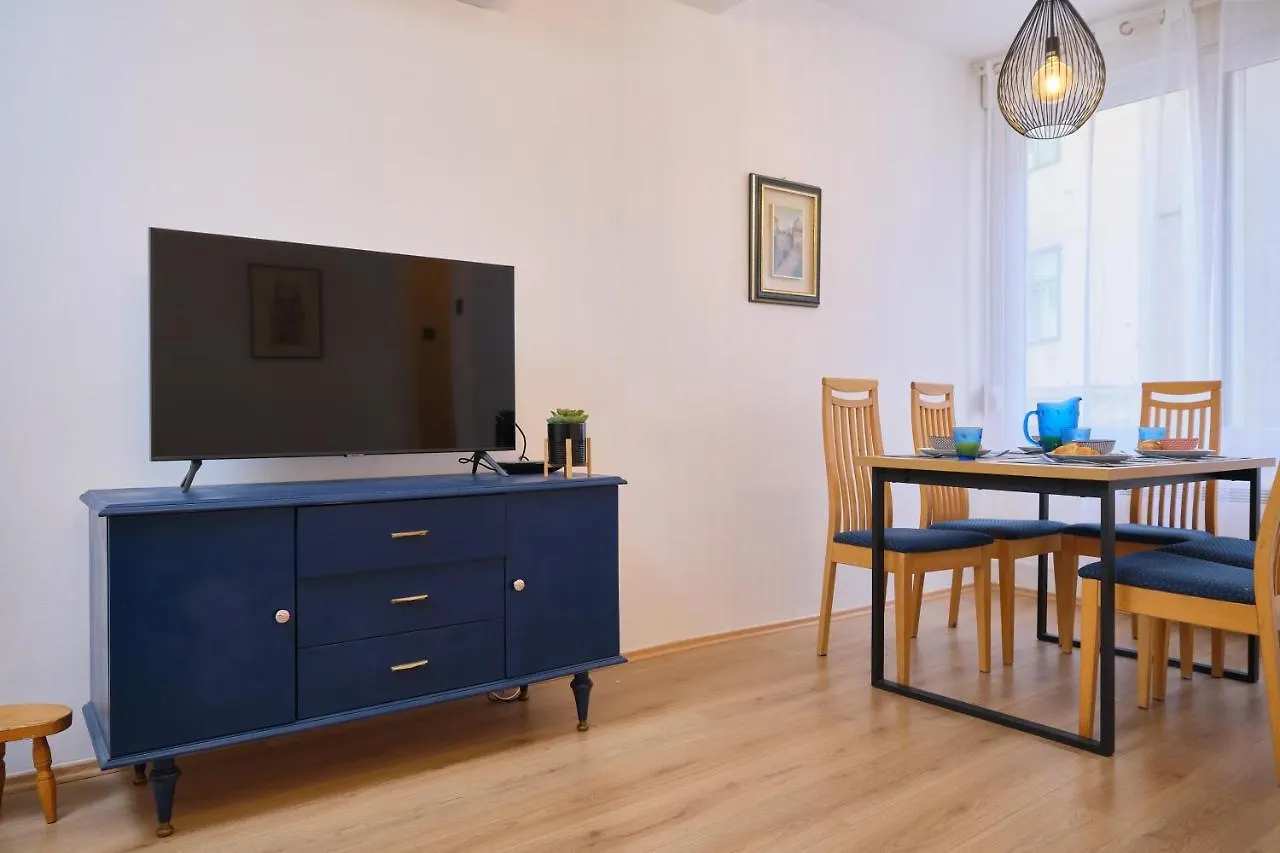 Bacci Central 2-Bedroom Apartment By Litto Split