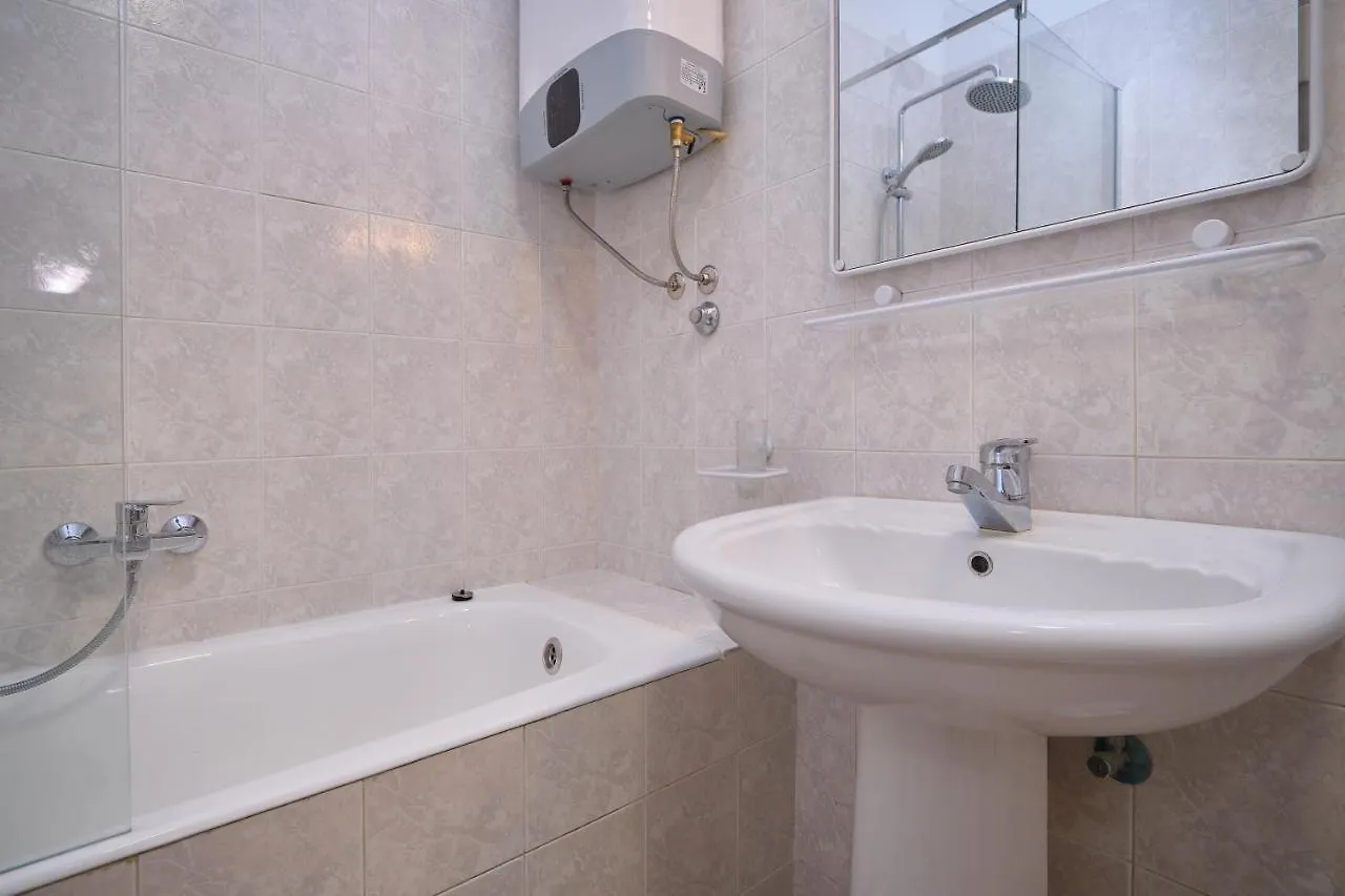 Bacci Central 2-Bedroom Apartment By Litto Split
