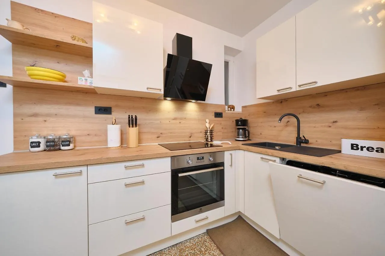 Bacci Central 2-Bedroom Apartment By Litto Split 0*,  Croatia