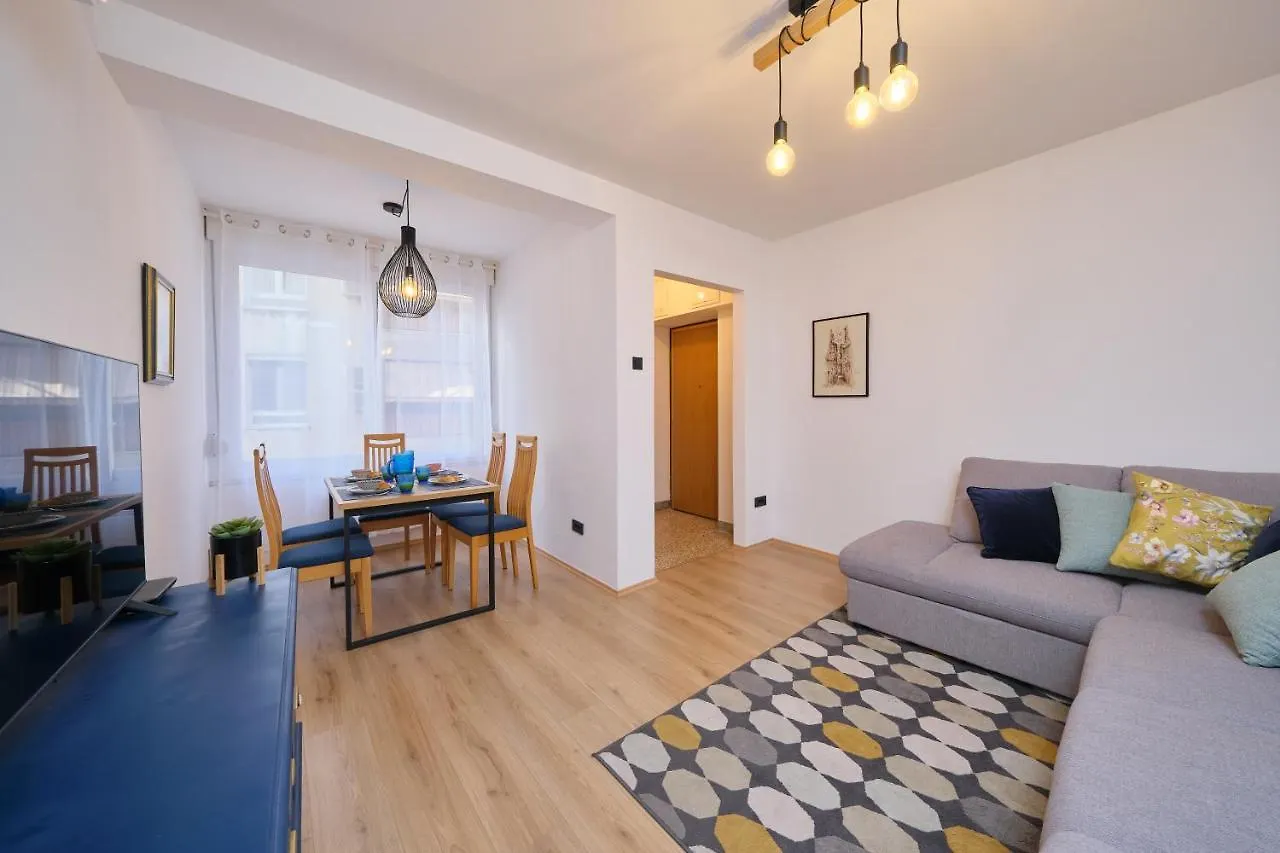 Bacci Central 2-Bedroom Apartment Spalato