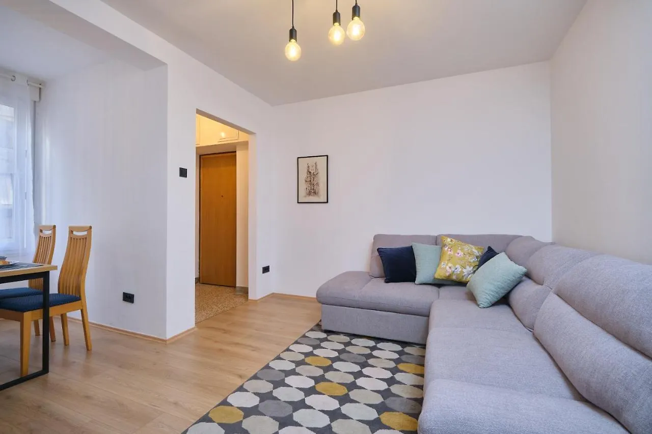Bacci Central 2-Bedroom Apartment Spalato